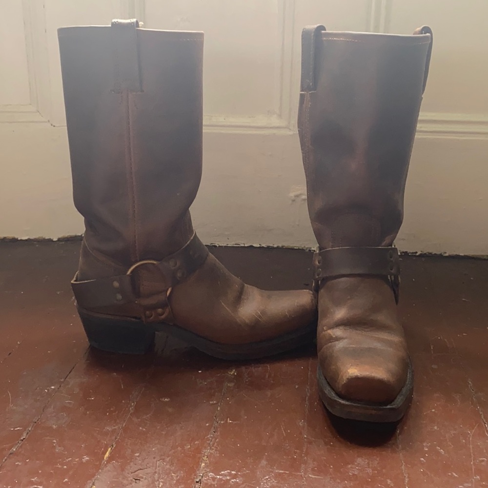 Frye Harness boots size 6.5
